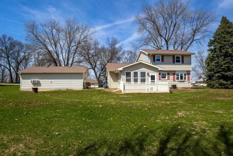 1101 South Bluff Street S Albany IL 61230