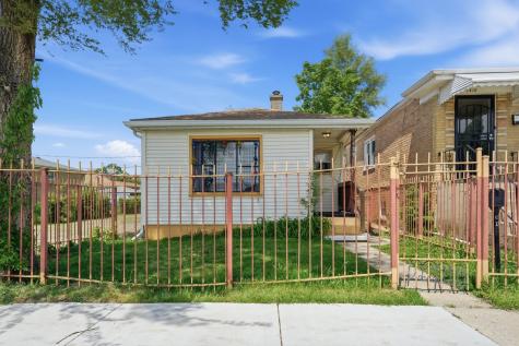 7420 West 64th Place Summit IL 60501