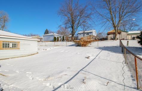 146 Springleaf Drive Bolingbrook IL 60440