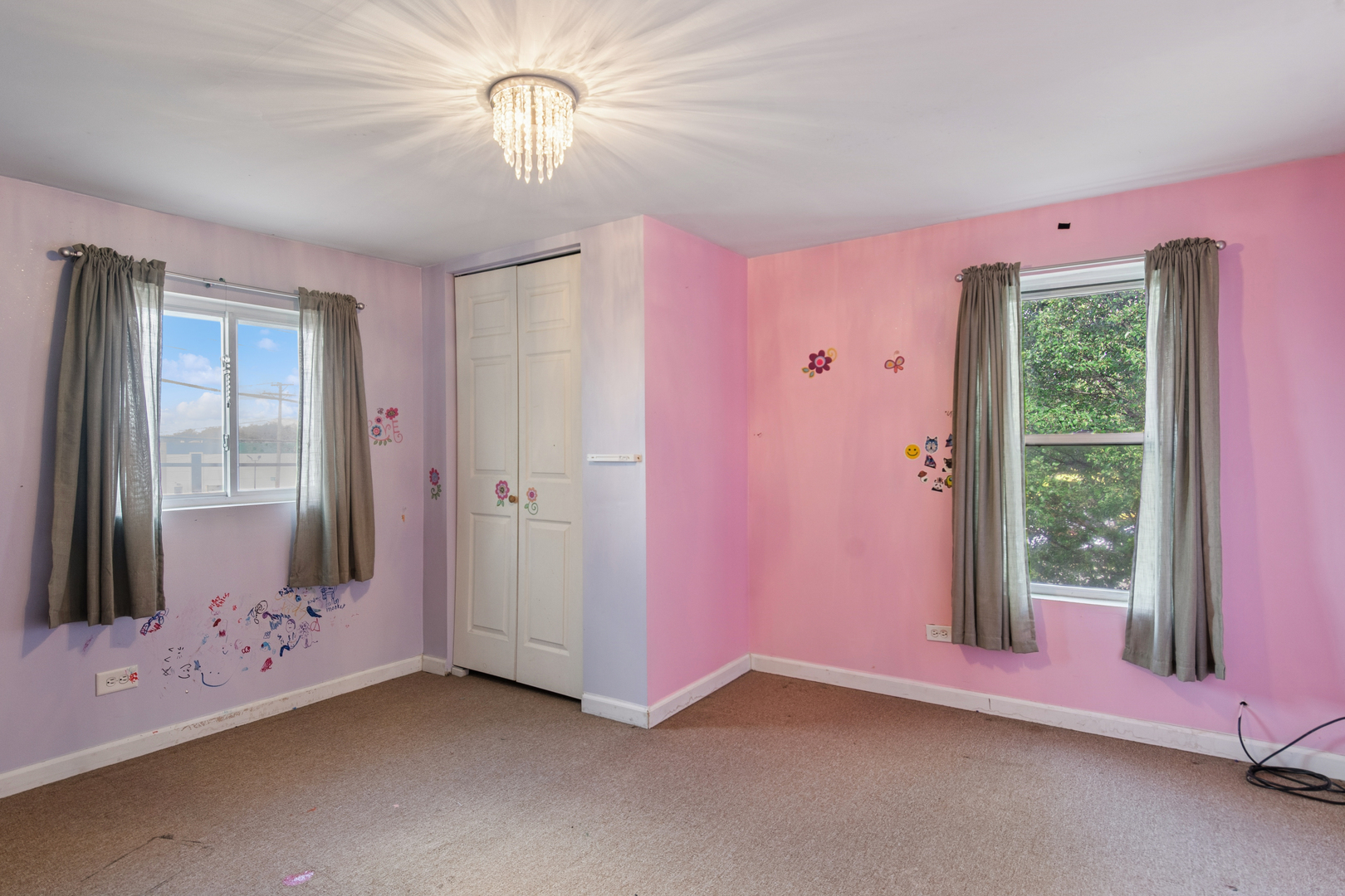 25W361 Doris Avenue Carol Stream IL 60188