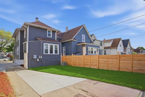 5016 West 23rd Street Cicero IL 60804