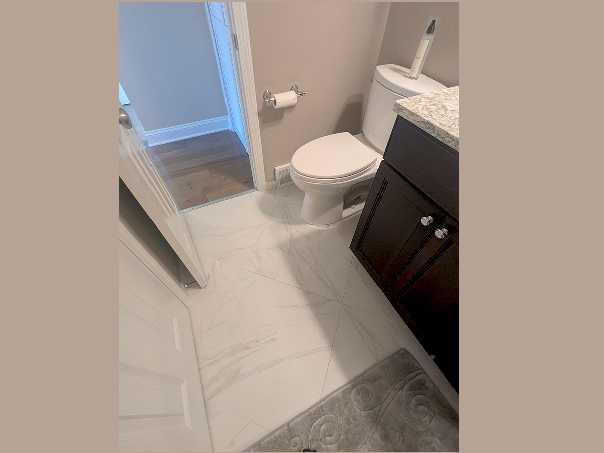 2404 Hawk Lane Rolling Meadows IL 60008