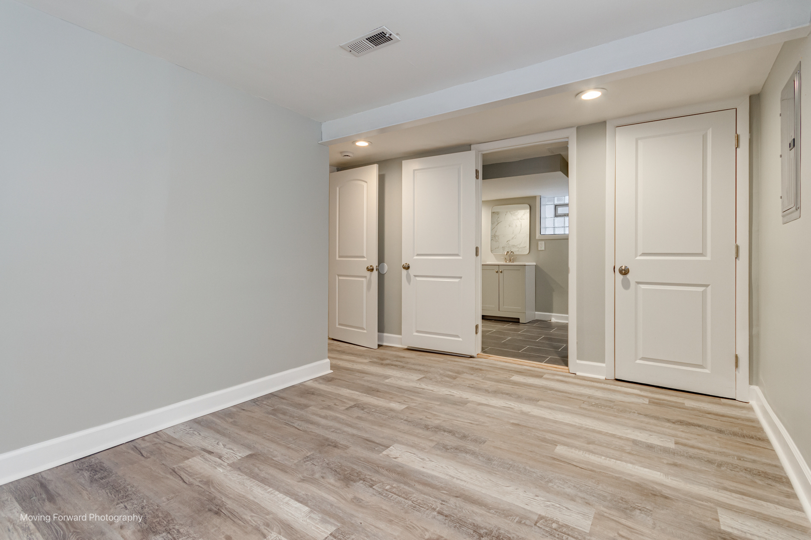8367 South Baltimore Avenue Chicago IL 60617