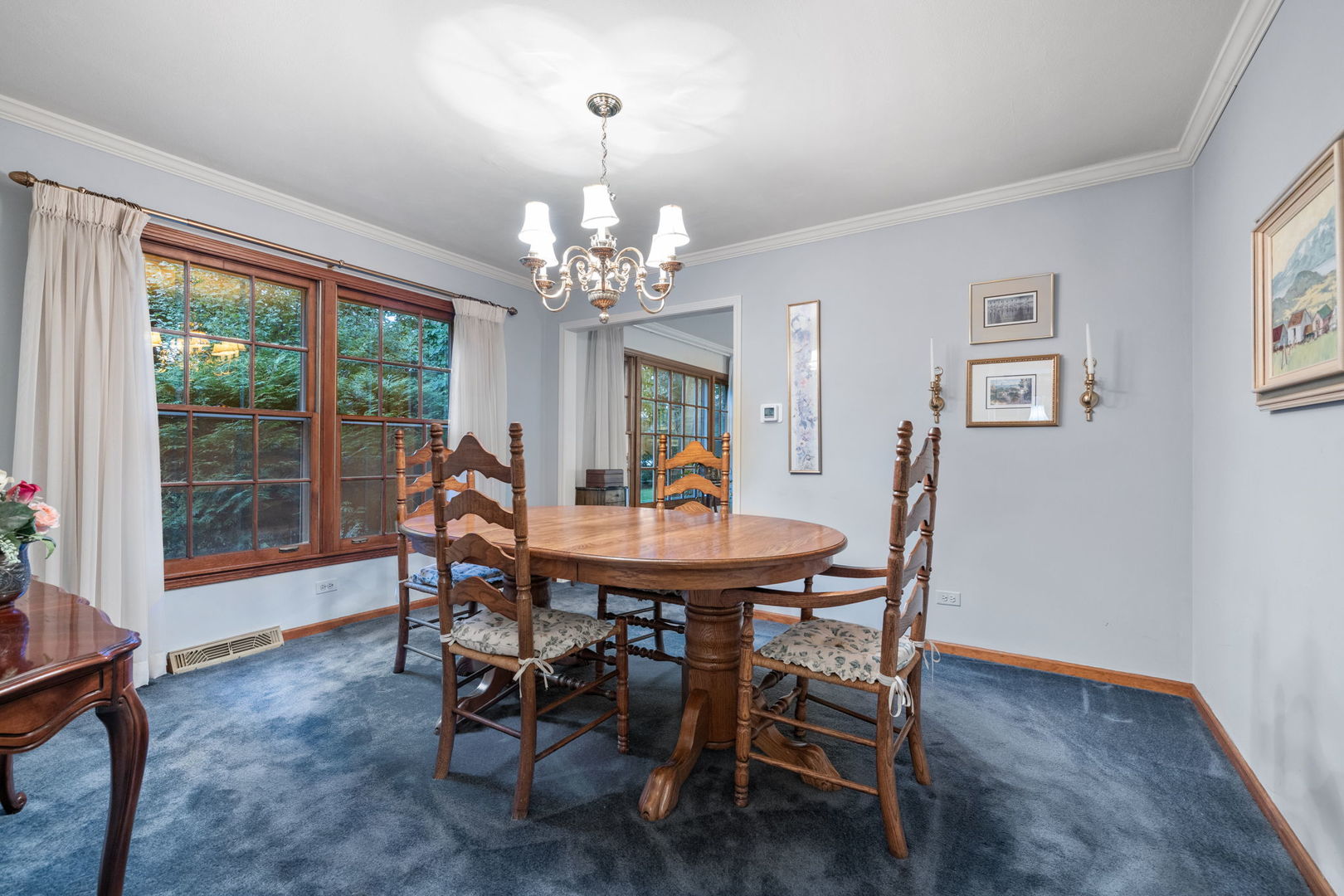 2S501 Seneca Drive Wheaton IL 60189