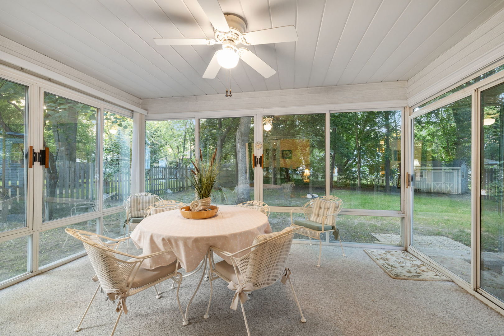 2S501 Seneca Drive Wheaton IL 60189