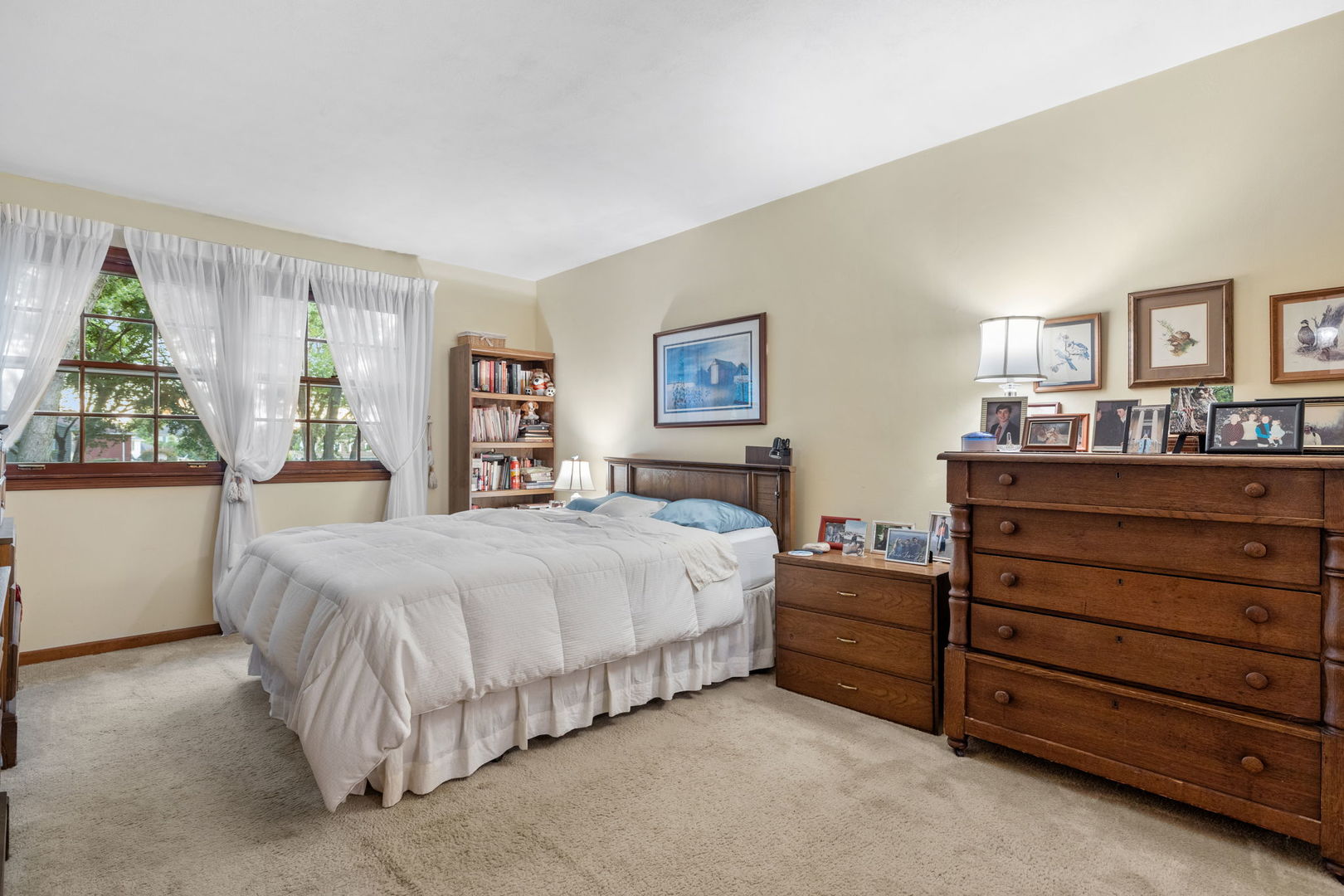 2S501 Seneca Drive Wheaton IL 60189