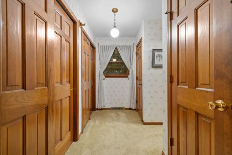 2S501 Seneca Drive Wheaton IL 60189