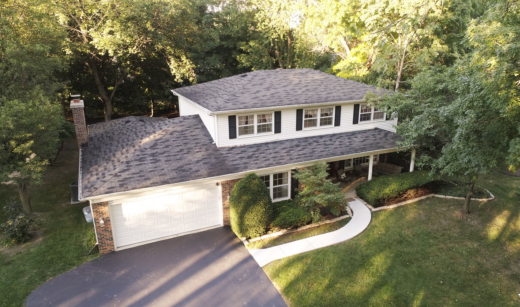 2S501 Seneca Drive Wheaton IL 60189