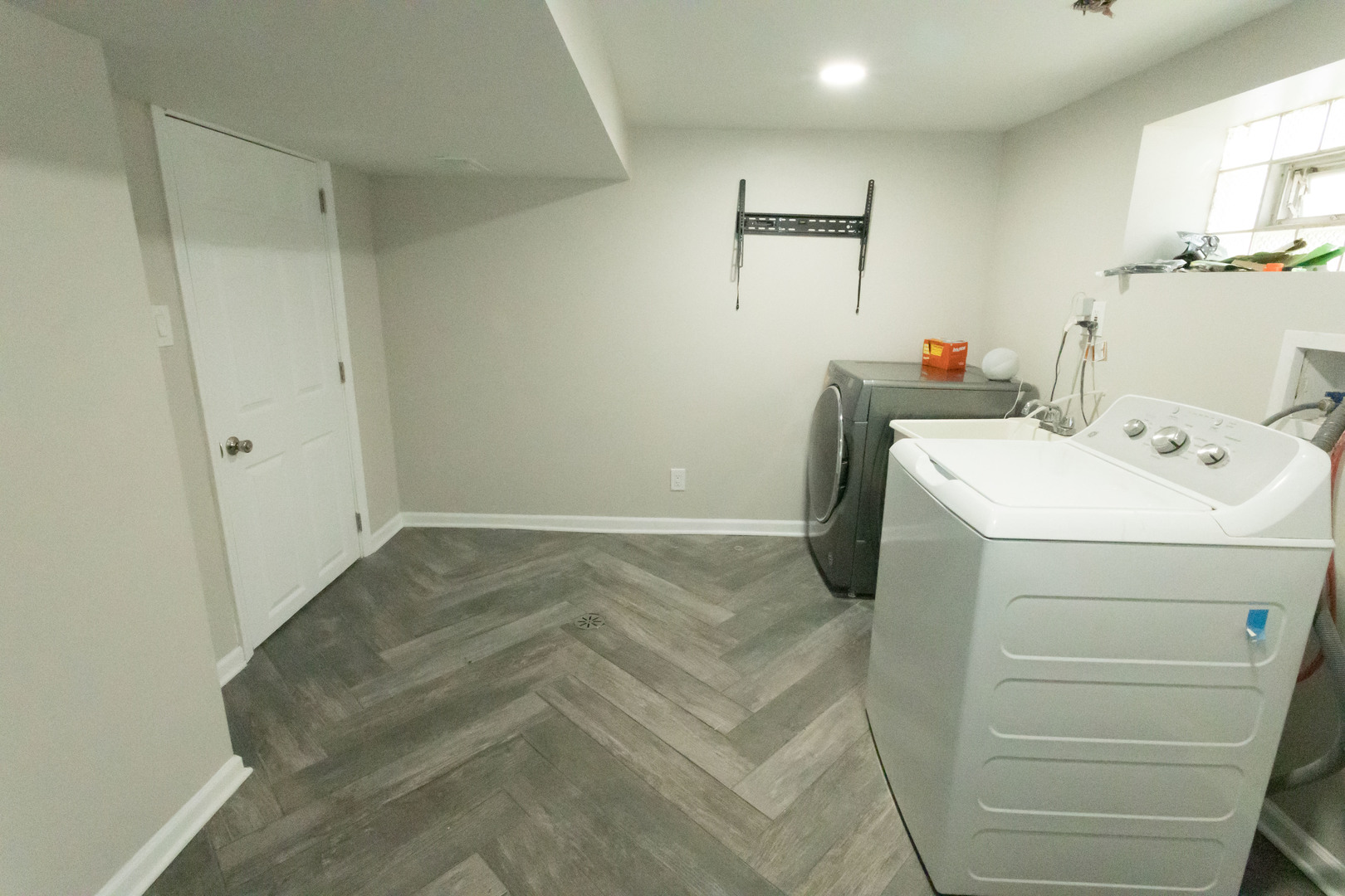 2252 West 71st Street Chicago IL 60636