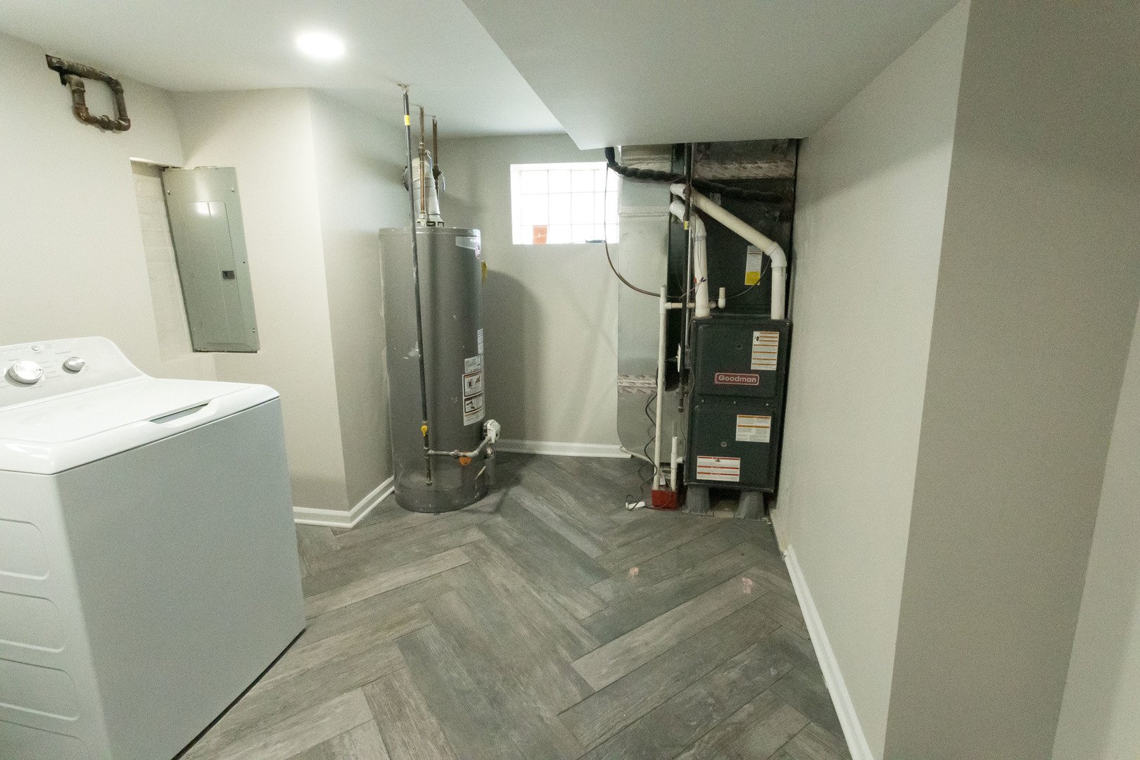 2252 West 71st Street Chicago IL 60636