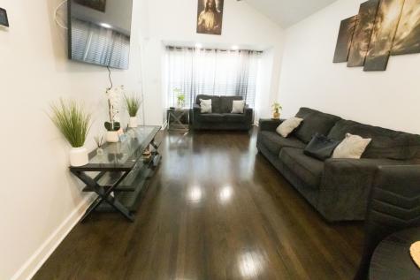 2252 West 71st Street Chicago IL 60636