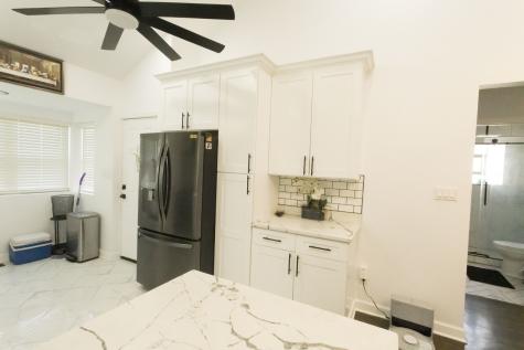 2252 West 71st Street Chicago IL 60636