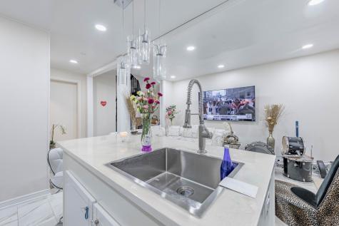 1908 South Sawyer Avenue Chicago IL 60623