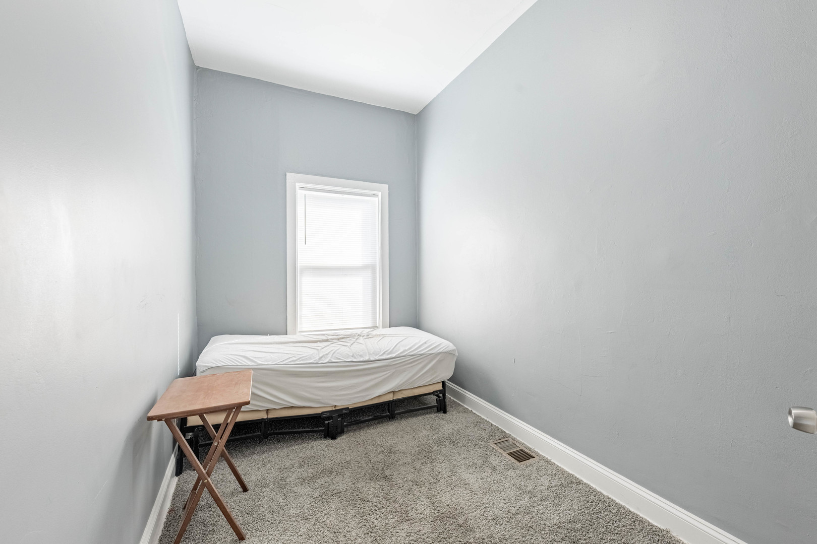 1908 South Sawyer Avenue Chicago IL 60623