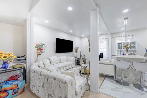 1908 South Sawyer Avenue Chicago IL 60623