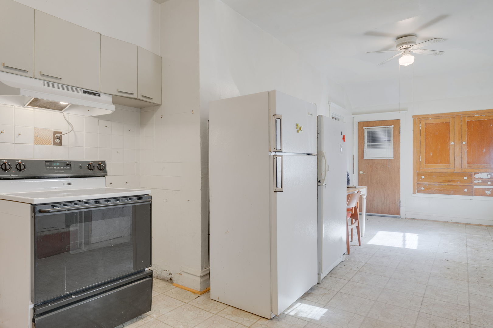 7617 South Crandon Avenue Chicago IL 60649