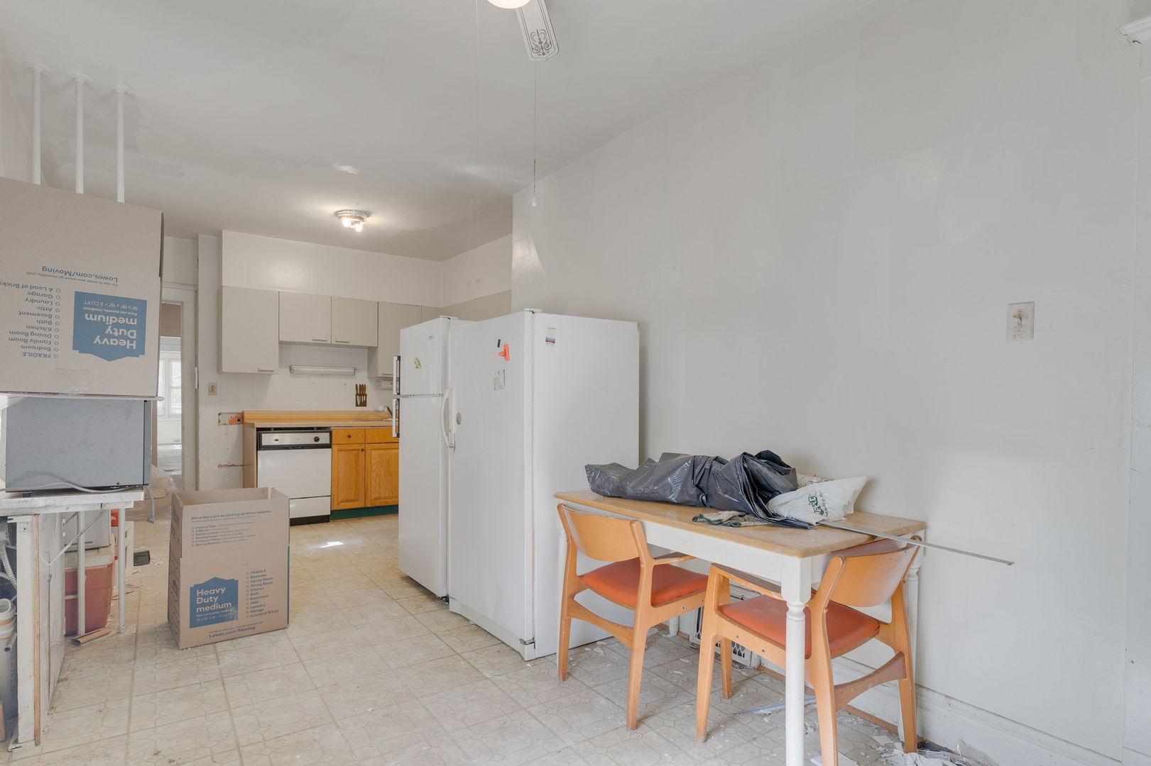 7617 South Crandon Avenue Chicago IL 60649