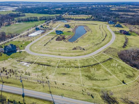 10625 Red Leaf Circle Lakewood IL 60014
