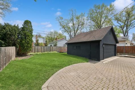 1929 South Ashland Avenue Park Ridge IL 60068