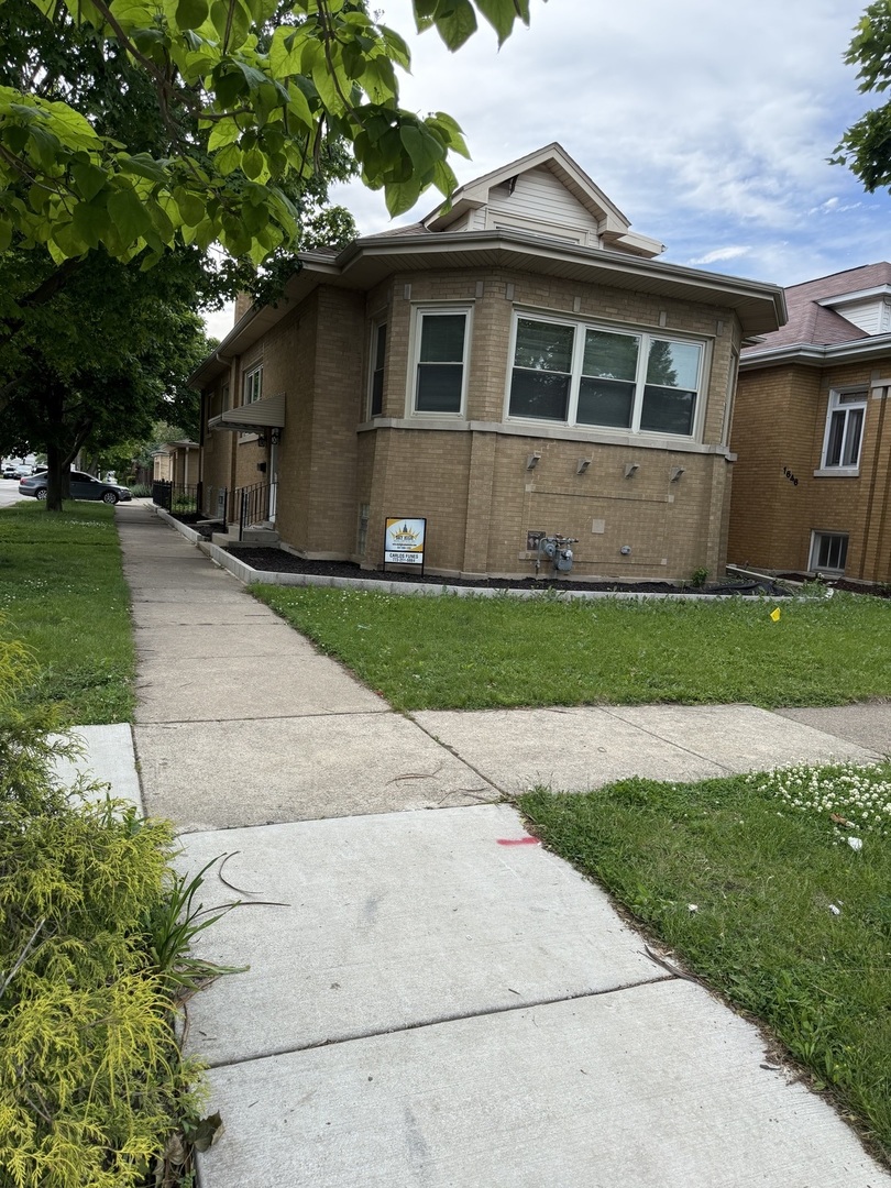 1648 Wisconsin Avenue Berwyn IL 60402