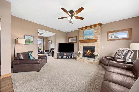 311 West Frontier Drive Minooka IL 60447