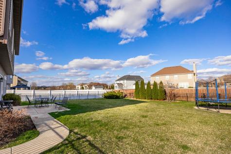 311 West Frontier Drive Minooka IL 60447