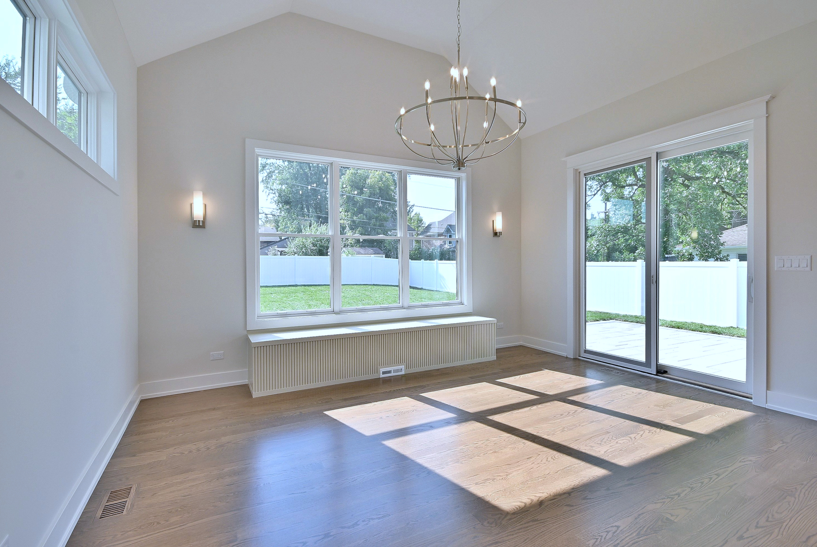 456 Elm Street Elmhurst IL 60126