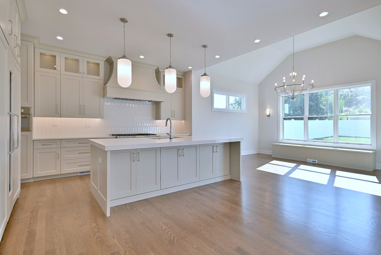 456 Elm Street Elmhurst IL 60126