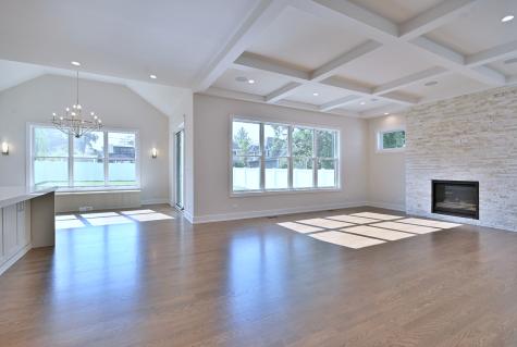 456 Elm Street Elmhurst IL 60126