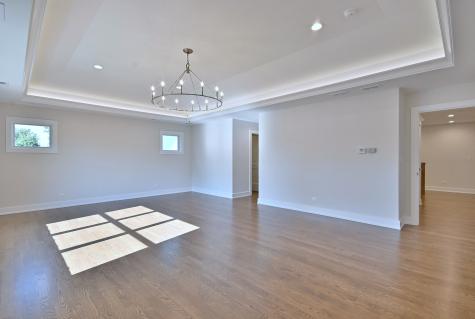 456 Elm Street Elmhurst IL 60126