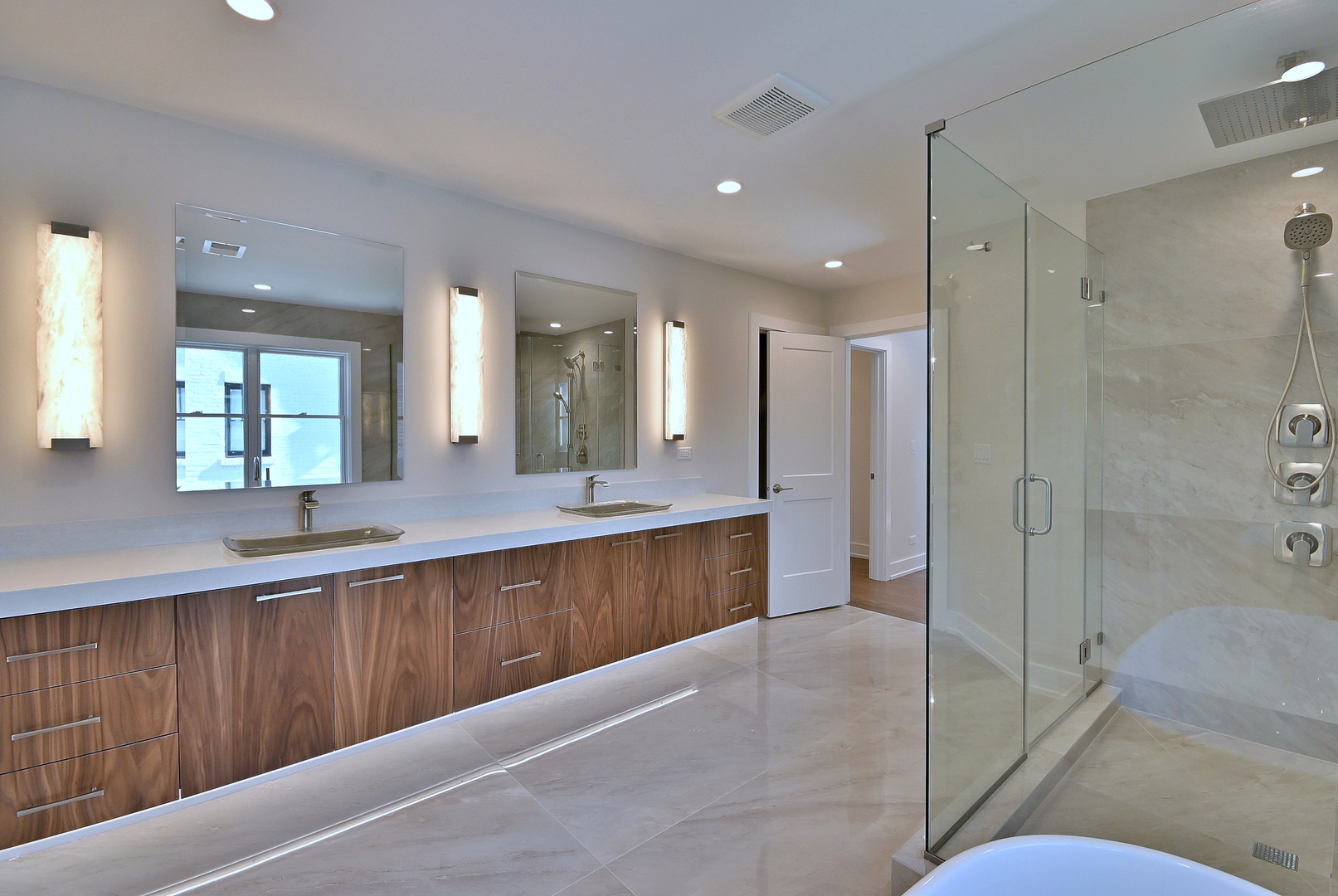 456 Elm Street Elmhurst IL 60126