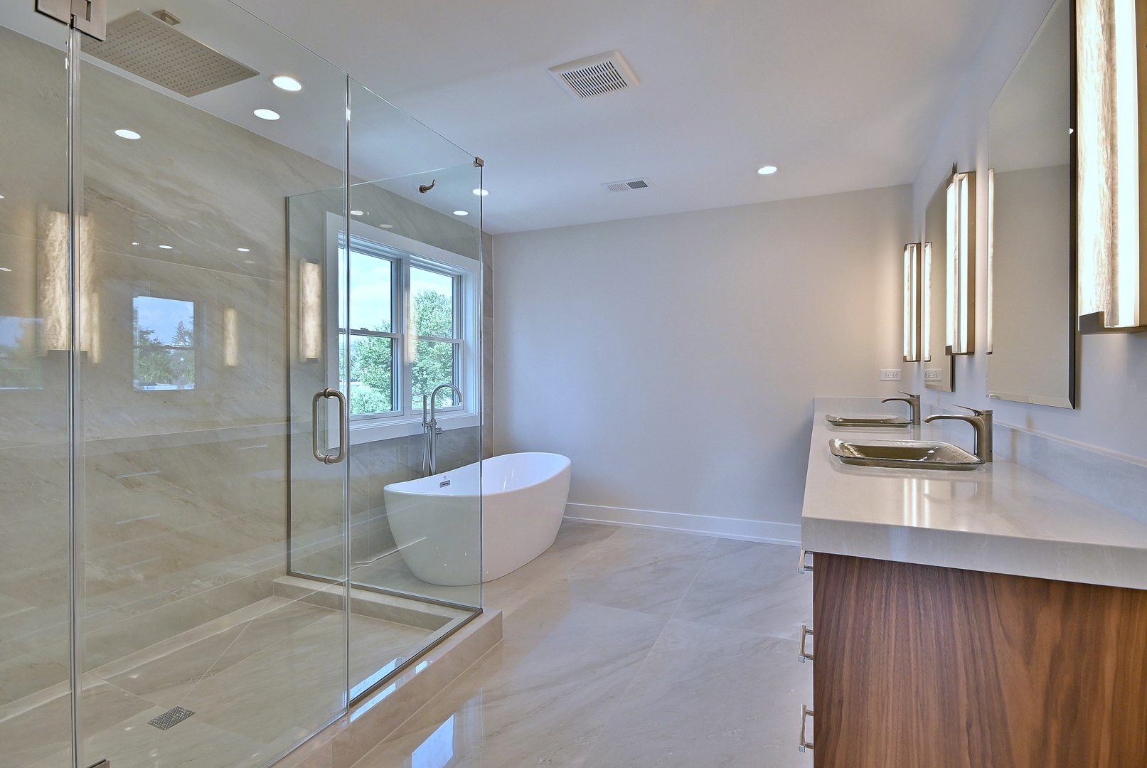 456 Elm Street Elmhurst IL 60126