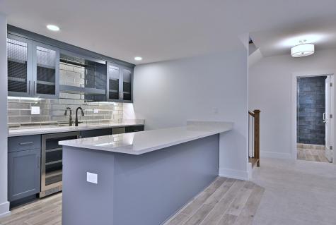 456 Elm Street Elmhurst IL 60126