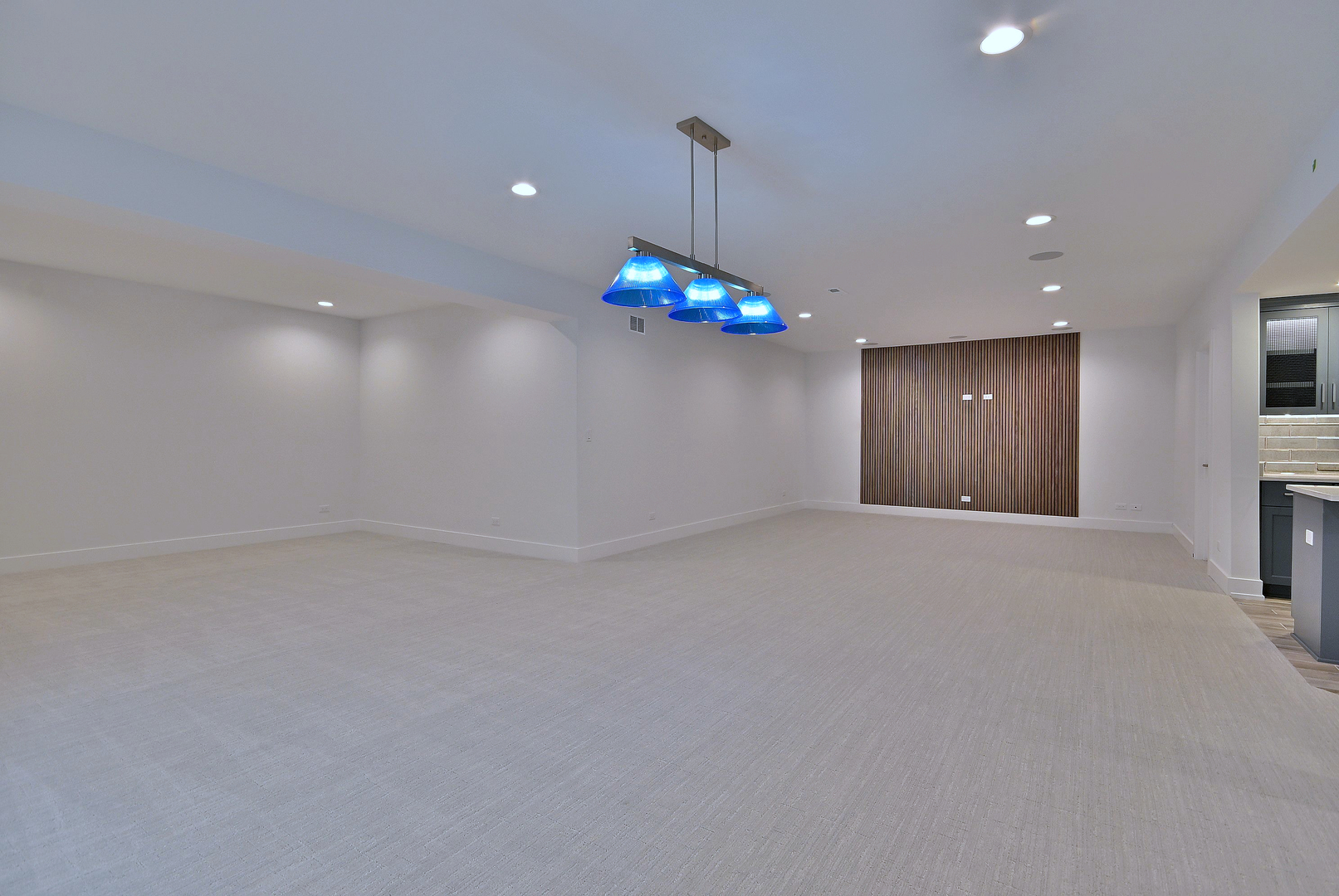 456 Elm Street Elmhurst IL 60126