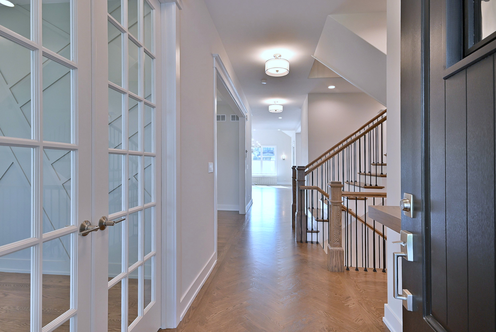 456 Elm Street Elmhurst IL 60126