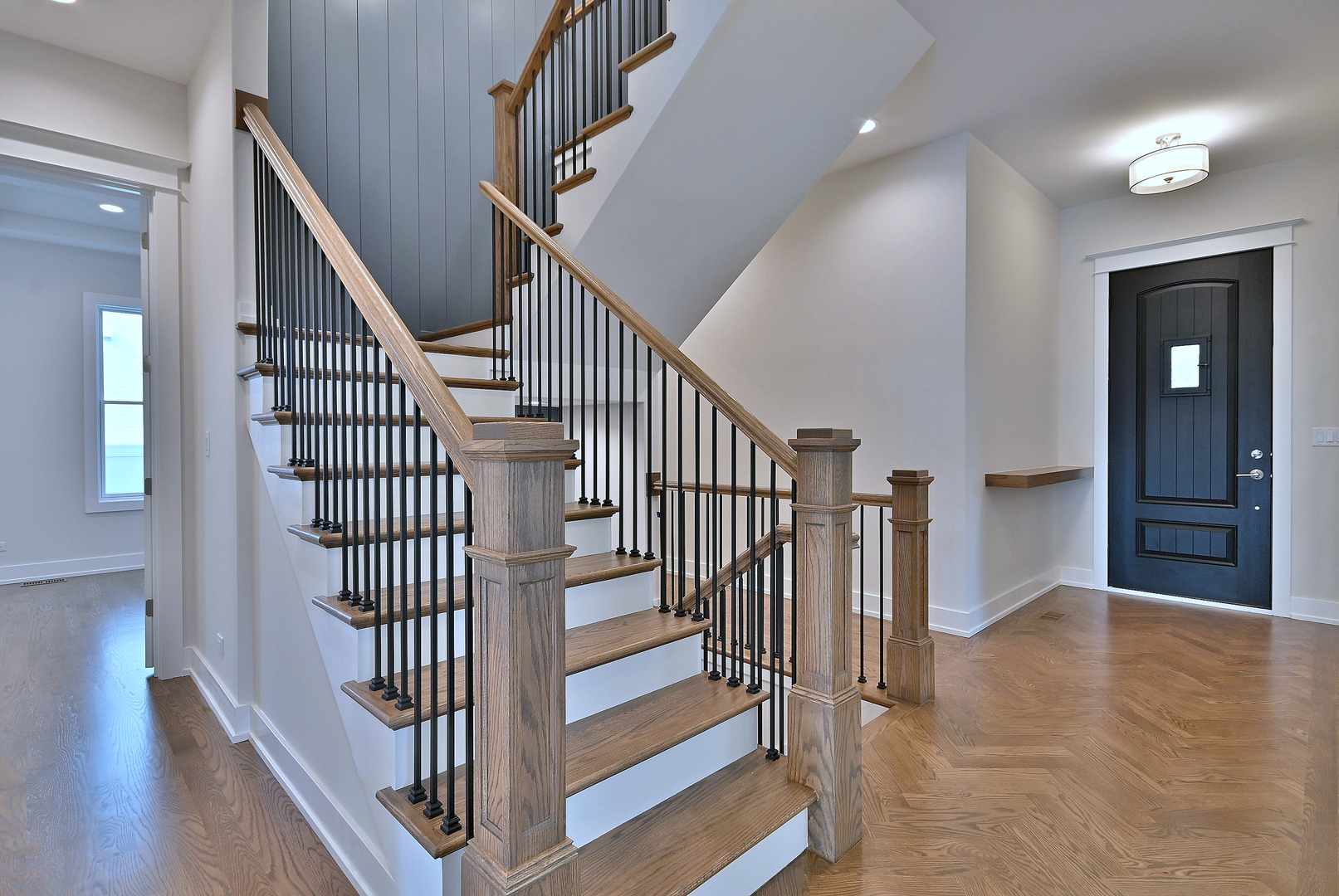 456 Elm Street Elmhurst IL 60126