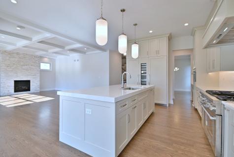 456 Elm Street Elmhurst IL 60126