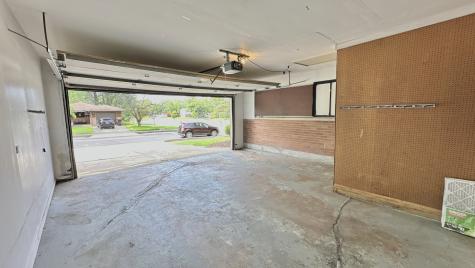 417 New Salem Street Park Forest IL 60466