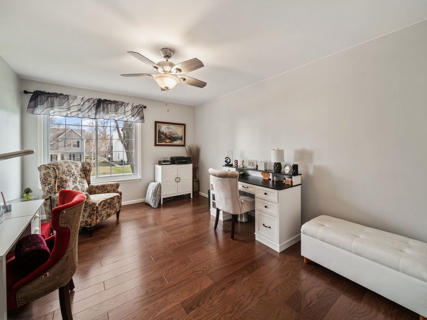 760 Thunderbird Trail Carol Stream IL 60188