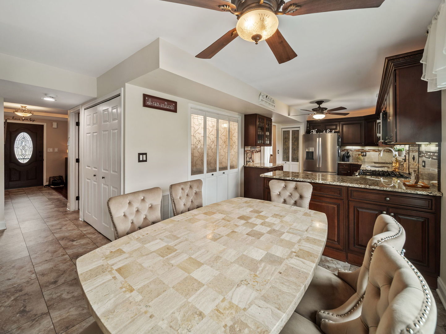 760 Thunderbird Trail Carol Stream IL 60188