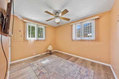 12912 West Playfield Drive Crestwood IL 60418