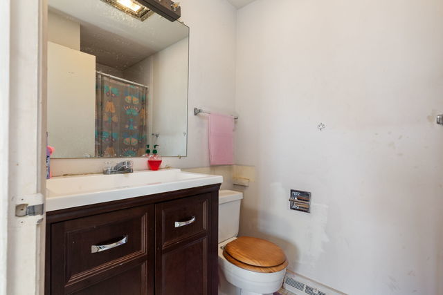 1620 Waxwing Court Schaumburg IL 60173