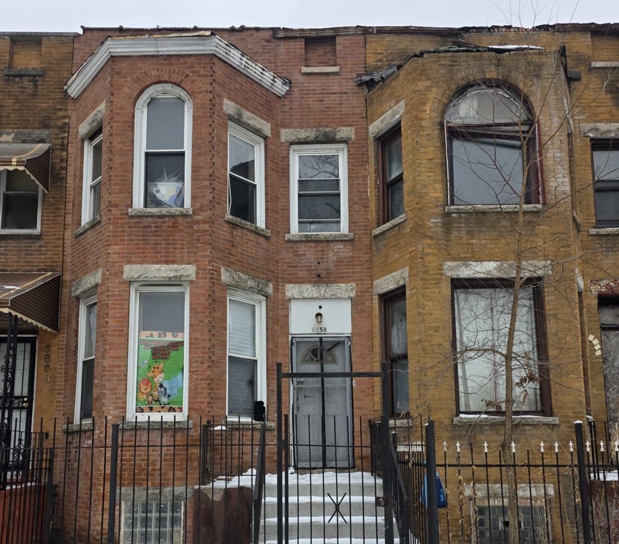 6858 South Calumet Avenue Chicago IL 60637