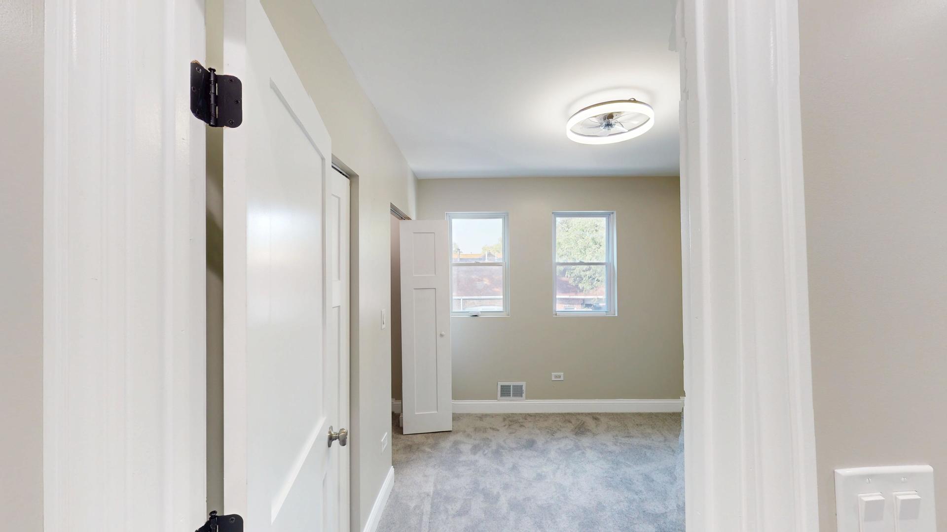 7842 South Evans Avenue Chicago IL 60619