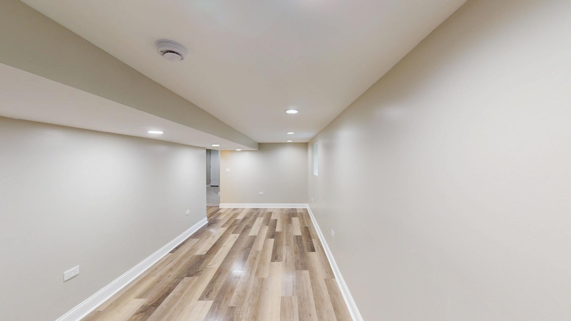 7842 South Evans Avenue Chicago IL 60619