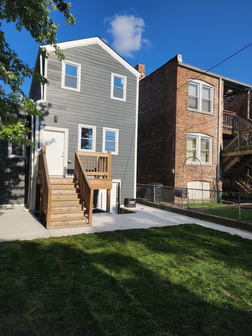 7842 South Evans Avenue Chicago IL 60619