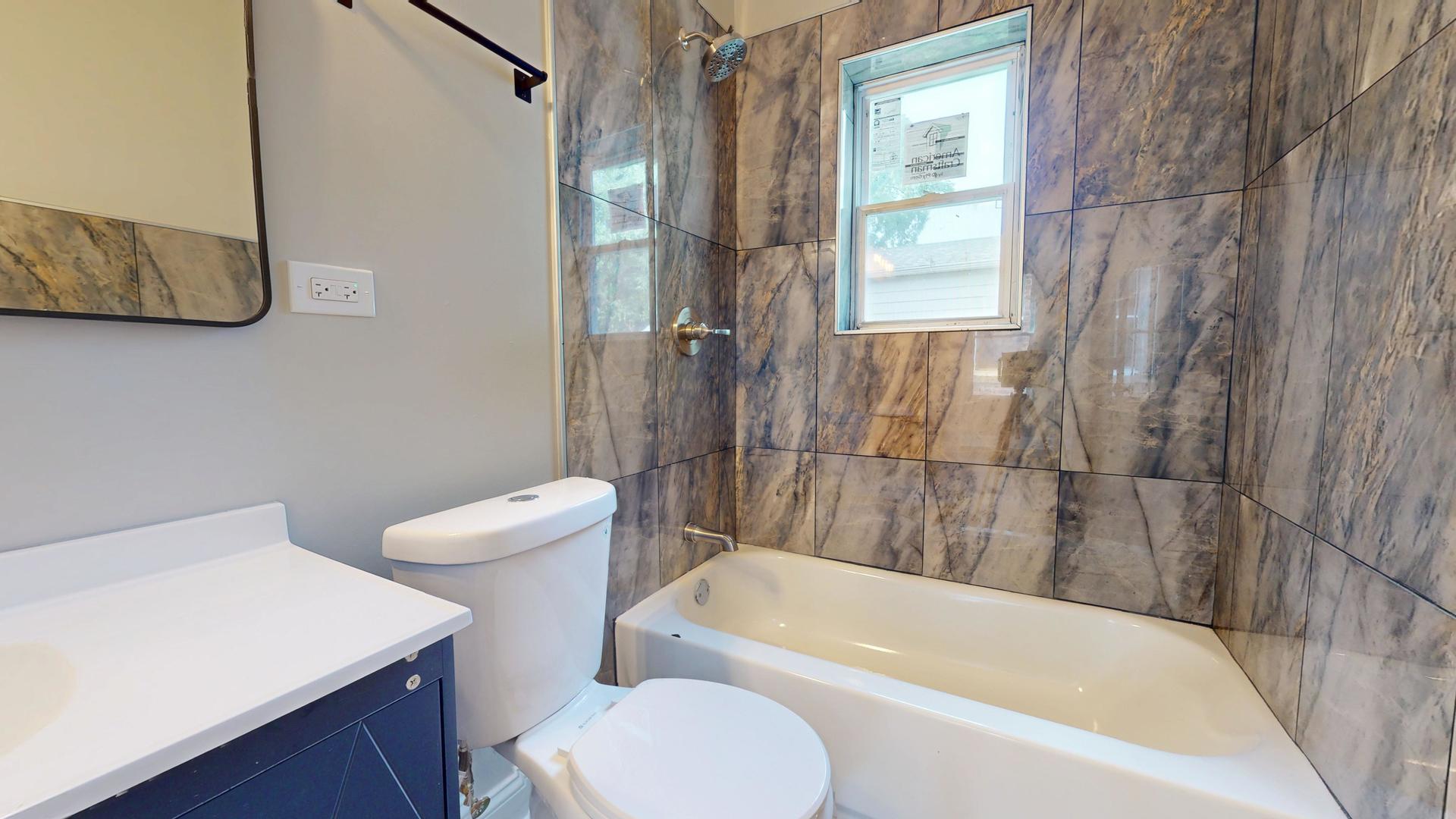 7842 South Evans Avenue Chicago IL 60619