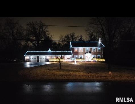321 West Boone Street Salem IL 62881
