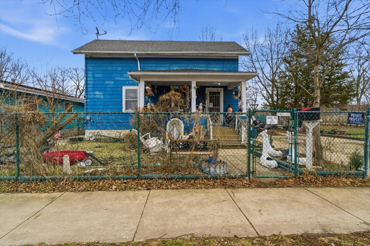 523 North Highland Avenue Aurora IL 60506
