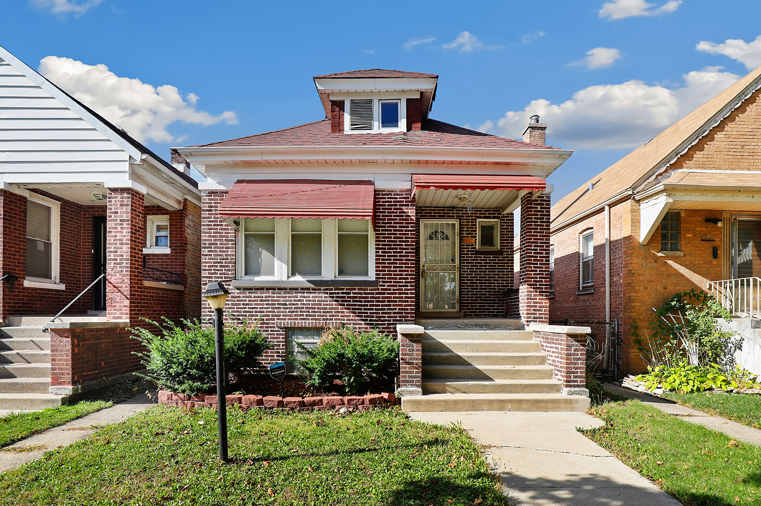 8810 South Racine Avenue Chicago IL 60620
